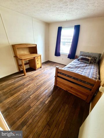 4 OLD SOUND RD, Joppa, MD 21085