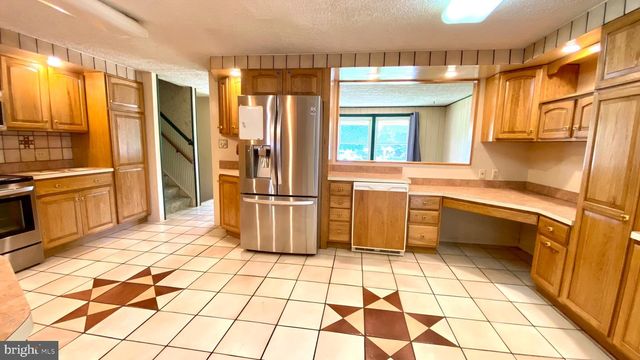 4 OLD SOUND RD, Joppa, MD 21085