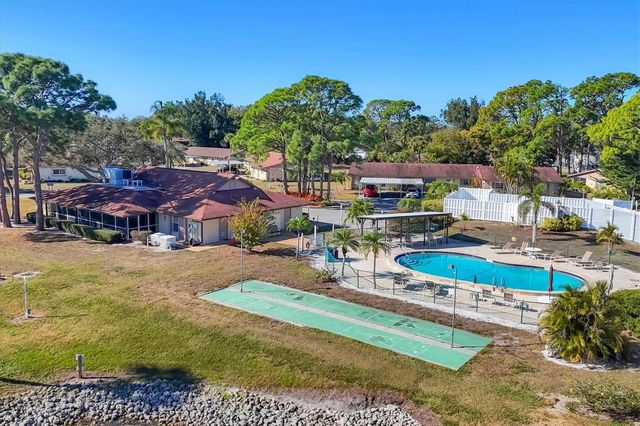 4450 NARRAGANSET TRAIL 95A, Sarasota, FL 34233