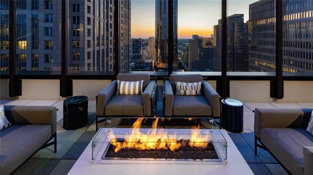 161 Peachtree Center Avenue NE 1405, Atlanta, GA 30303