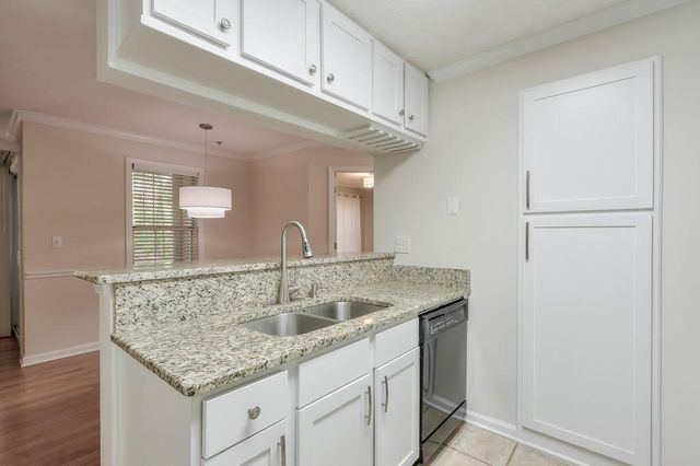 2120 River Heights SE Walk, Marietta, GA 30067