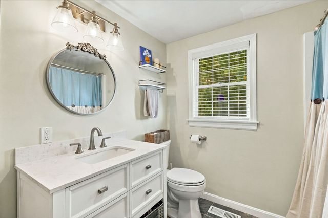 20 Essex St., Wenham, MA 01984