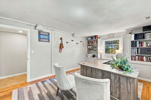 20 Essex St., Wenham, MA 01984