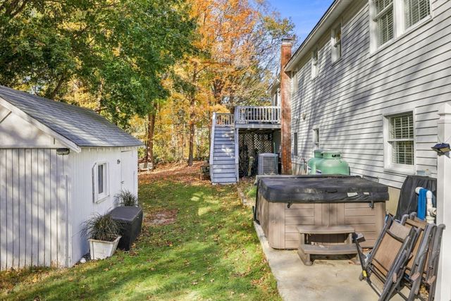 20 Essex St., Wenham, MA 01984