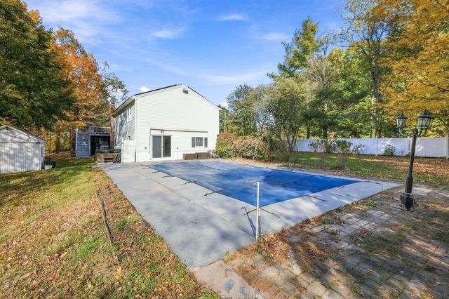 20 Essex St., Wenham, MA 01984