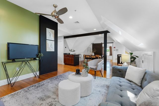 5 Windom Street 3, Somerville, MA 02144