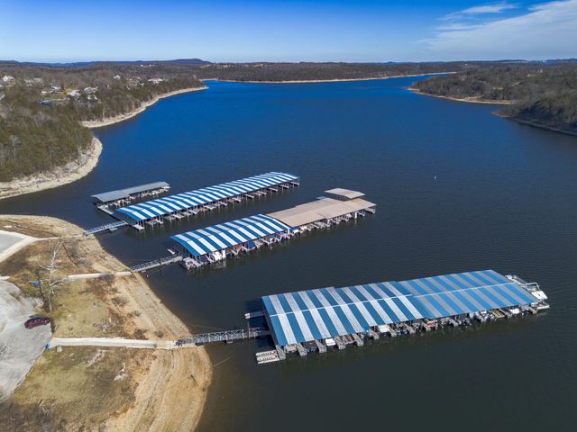 000 Farm Road 1218, Eagle Rock, MO 65641