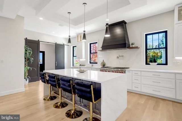 308 E RAYMOND AVE, Alexandria, VA 22301