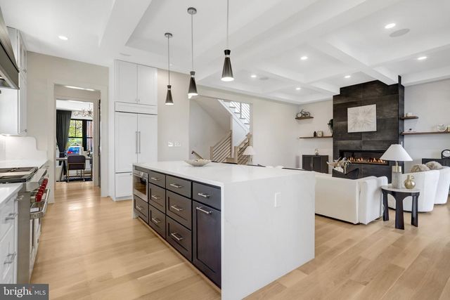 308 E RAYMOND AVE, Alexandria, VA 22301