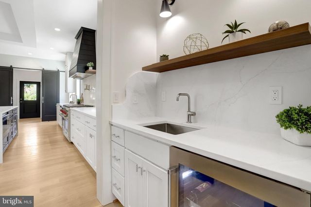 308 E RAYMOND AVE, Alexandria, VA 22301
