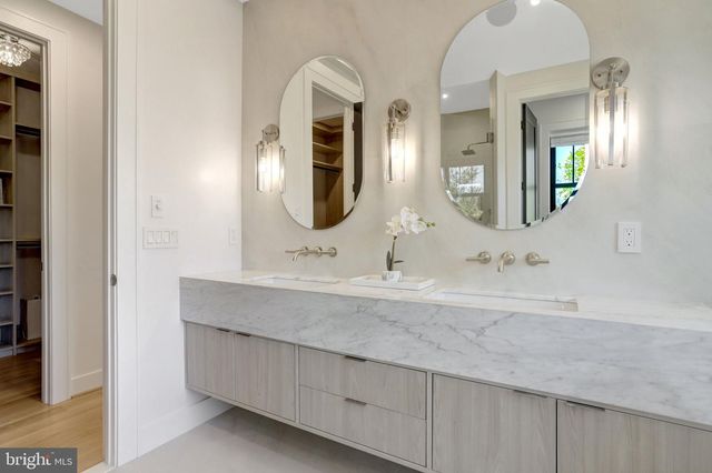 308 E RAYMOND AVE, Alexandria, VA 22301