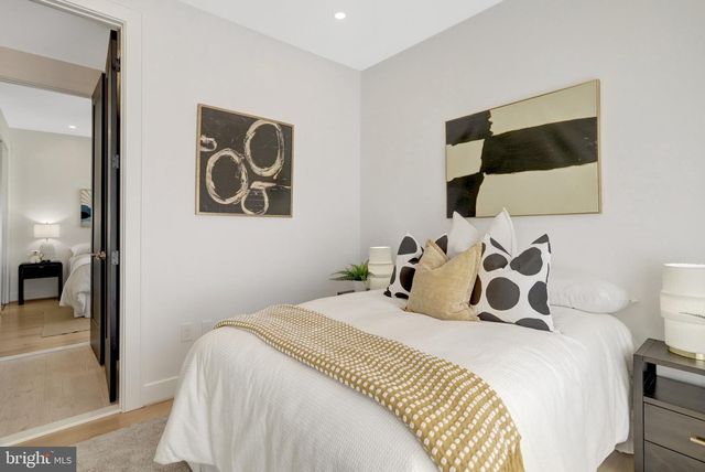 308 E RAYMOND AVE, Alexandria, VA 22301