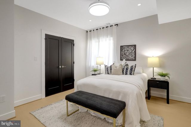 308 E RAYMOND AVE, Alexandria, VA 22301