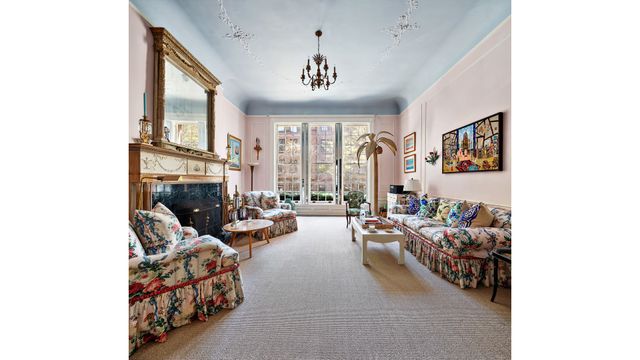 321 W 77TH Street, New York City, NY 10024