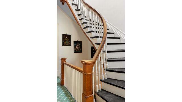 321 W 77TH Street, New York City, NY 10024