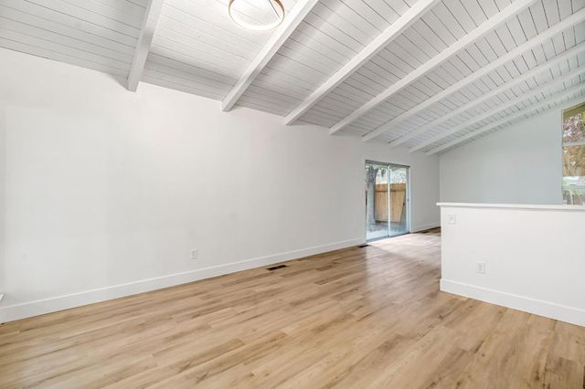 2740 W San Madele Avenue, Fresno, CA 93711