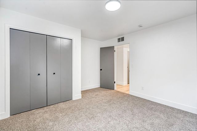 2740 W San Madele Avenue, Fresno, CA 93711