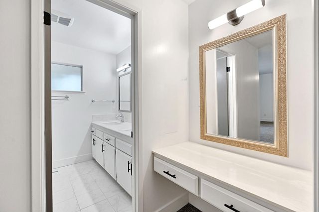 2740 W San Madele Avenue, Fresno, CA 93711