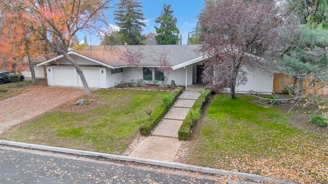 2740 W San Madele Avenue, Fresno, CA 93711