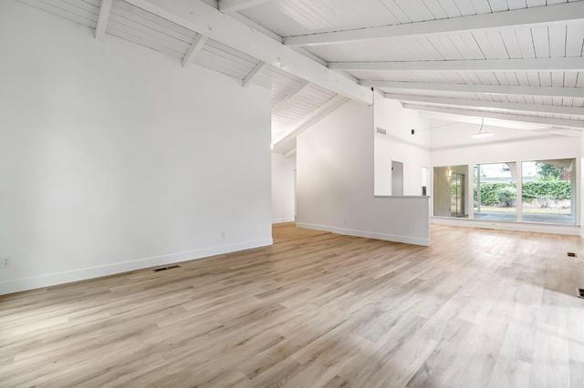 2740 W San Madele Avenue, Fresno, CA 93711