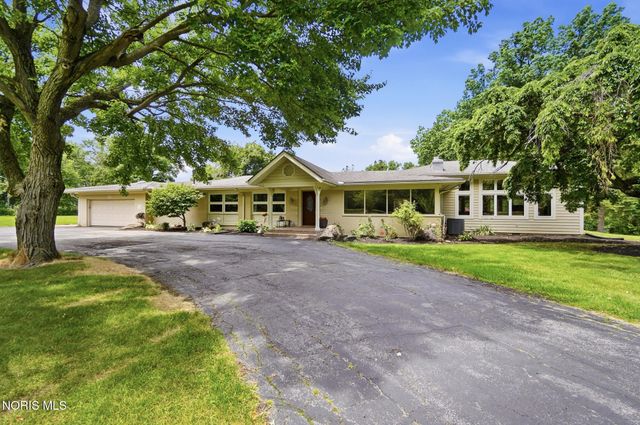 1910 S Holland Sylvania Road, Maumee, OH 43537