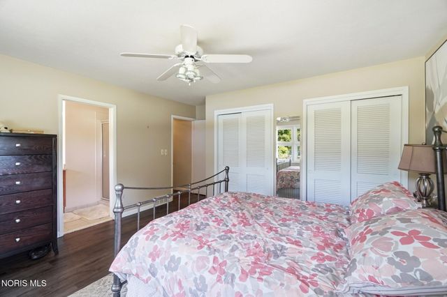 1910 S Holland Sylvania Road, Maumee, OH 43537