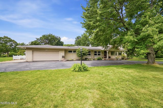 1910 S Holland Sylvania Road, Maumee, OH 43537