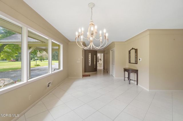 1910 S Holland Sylvania Road, Maumee, OH 43537