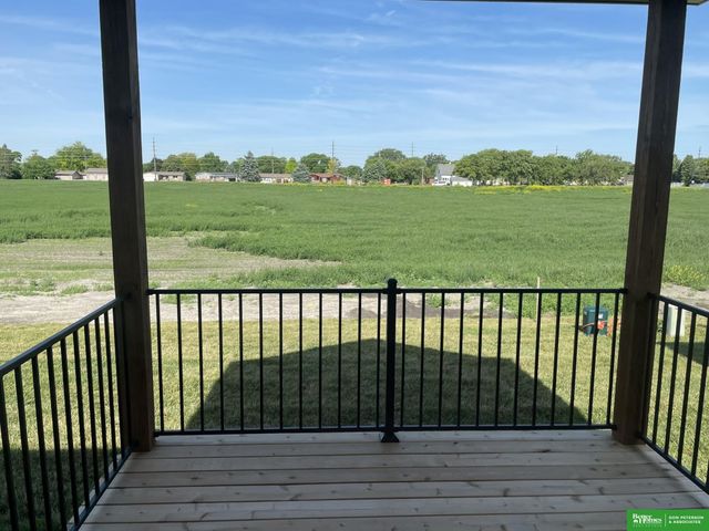 465 Thornbird Drive, Fremont, NE 68025