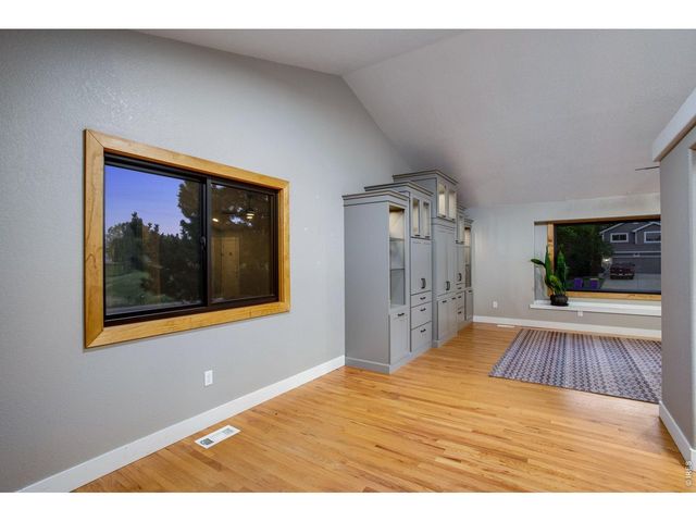 422 Hillsboro Ct N, Fort Collins, CO 80525