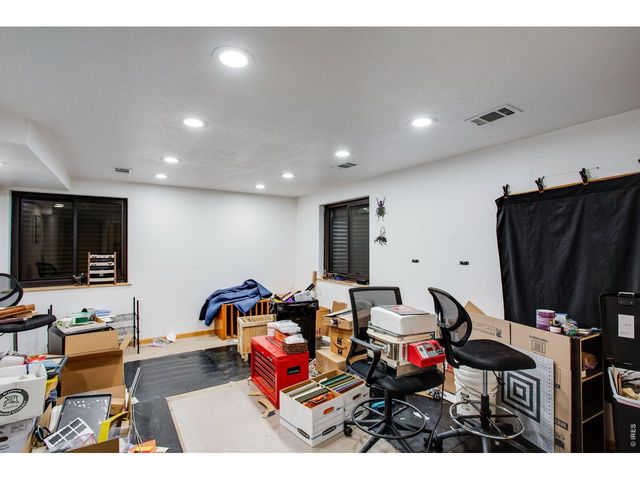 422 Hillsboro Ct N, Fort Collins, CO 80525