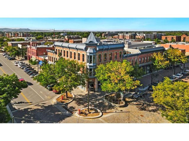 422 Hillsboro Ct N, Fort Collins, CO 80525