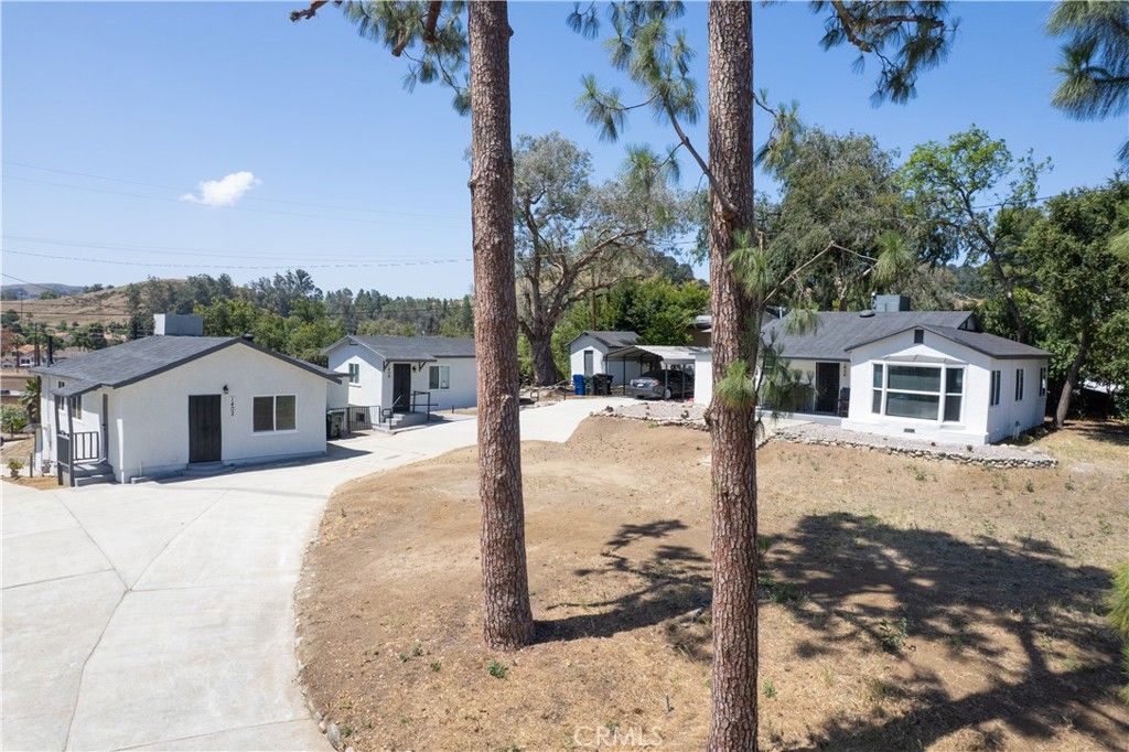 Image 1 of property listing at 1406 Prospect, Pomona, CA 91766