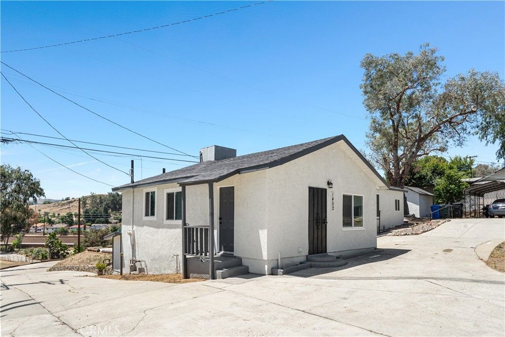 Image 11 of property listing at 1406 Prospect, Pomona, CA 91766