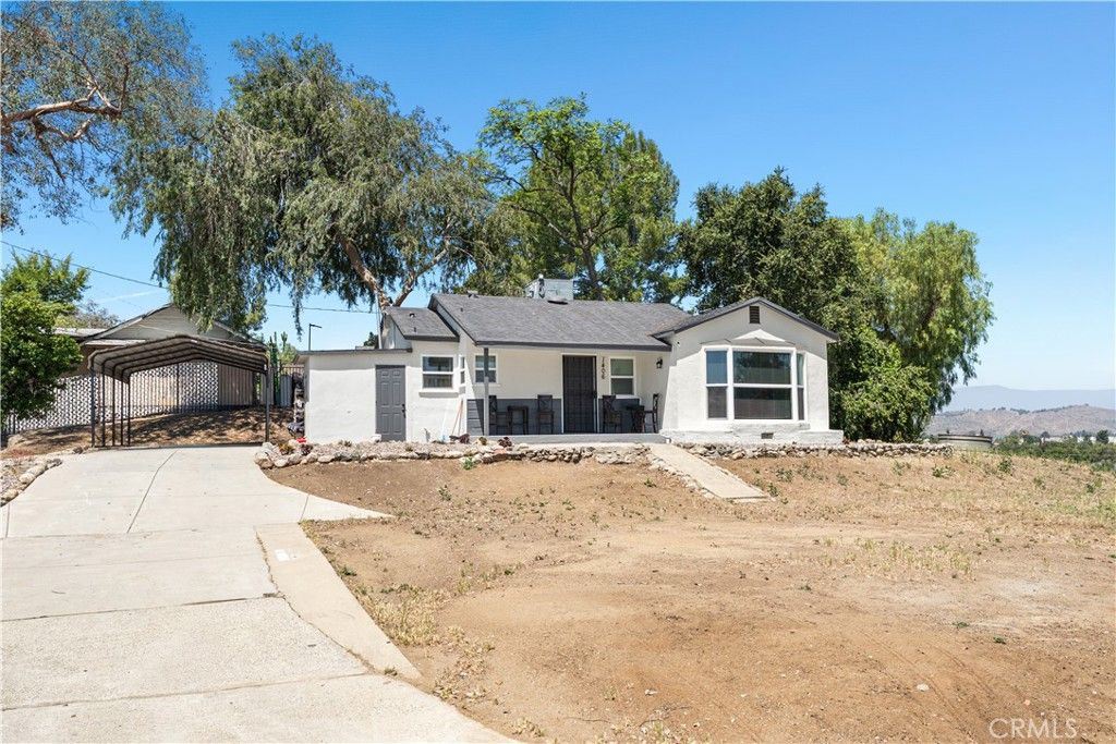 Image 4 of property listing at 1406 Prospect, Pomona, CA 91766