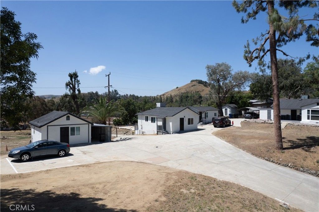 Image 7 of property listing at 1406 Prospect, Pomona, CA 91766