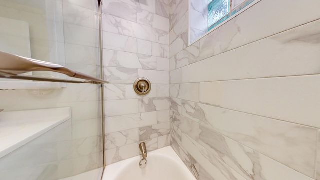 2402 N 76 Court G, Elmwood Park, IL 60707