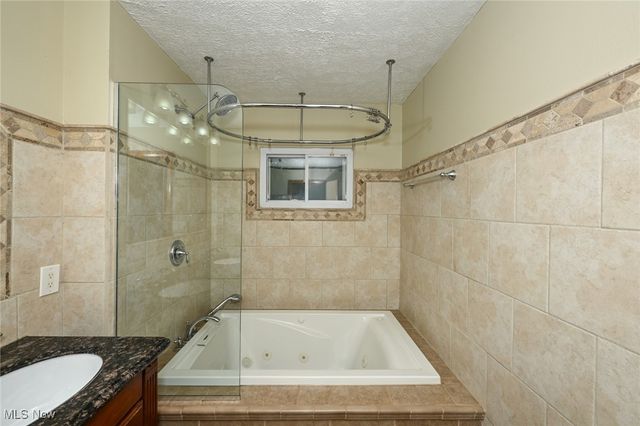 6185 Yorktown Drive, Parma, OH 44134