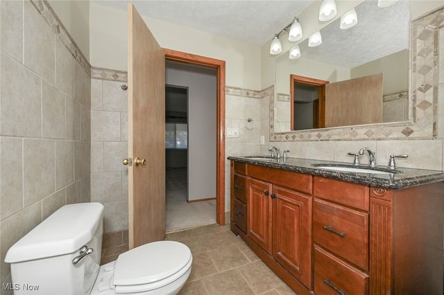 6185 Yorktown Drive, Parma, OH 44134