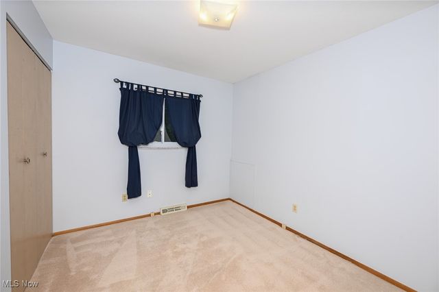 6185 Yorktown Drive, Parma, OH 44134