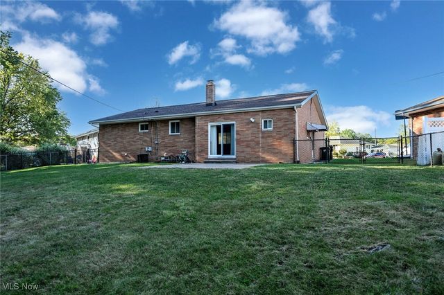 6185 Yorktown Drive, Parma, OH 44134