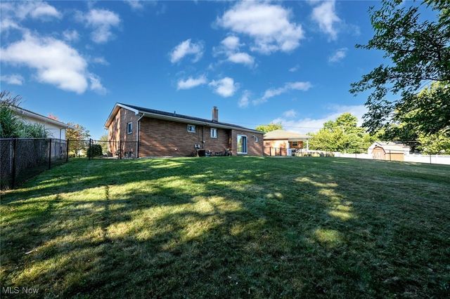 6185 Yorktown Drive, Parma, OH 44134