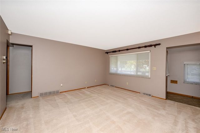 6185 Yorktown Drive, Parma, OH 44134