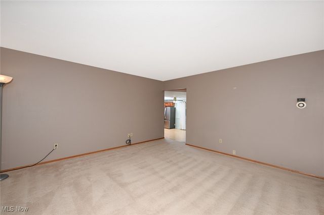 6185 Yorktown Drive, Parma, OH 44134