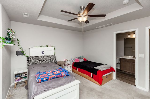 1013 NE 58th Lane, Ankeny, IA 50021