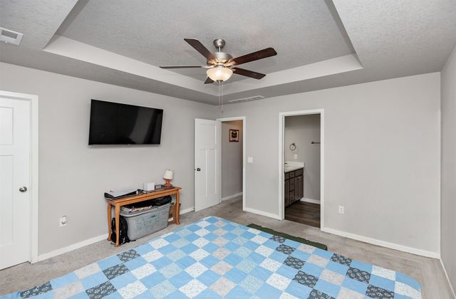 1013 NE 58th Lane, Ankeny, IA 50021