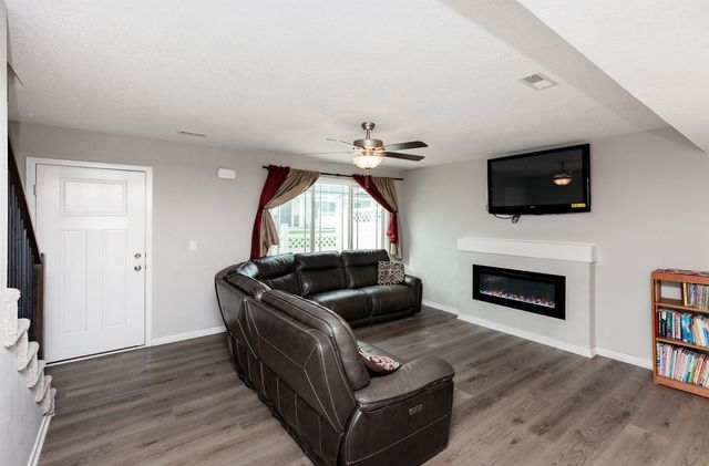 1013 NE 58th Lane, Ankeny, IA 50021