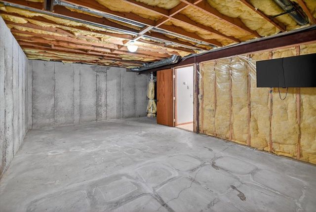 7402 Longmeadow Road, Madison, WI 53717