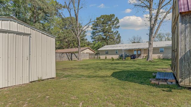 49 Indian trl, Searcy, AR 72413