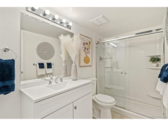 8870 W Jewell Ave 12, Lakewood, CO 80232